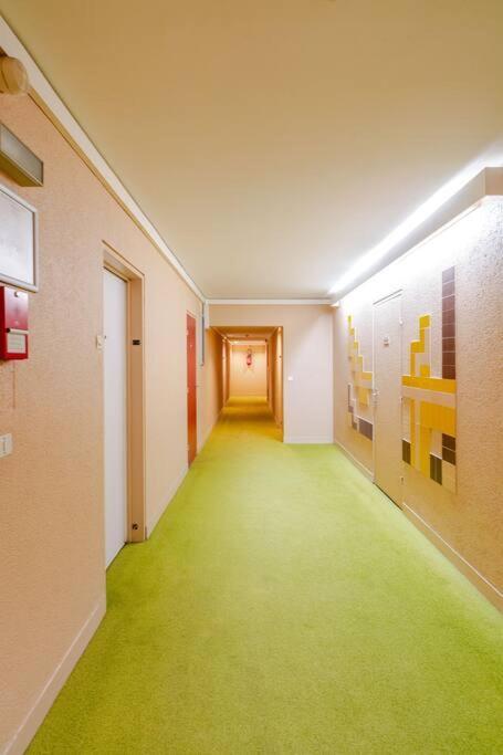 With Amazing View Of With Private Parking * Parigi